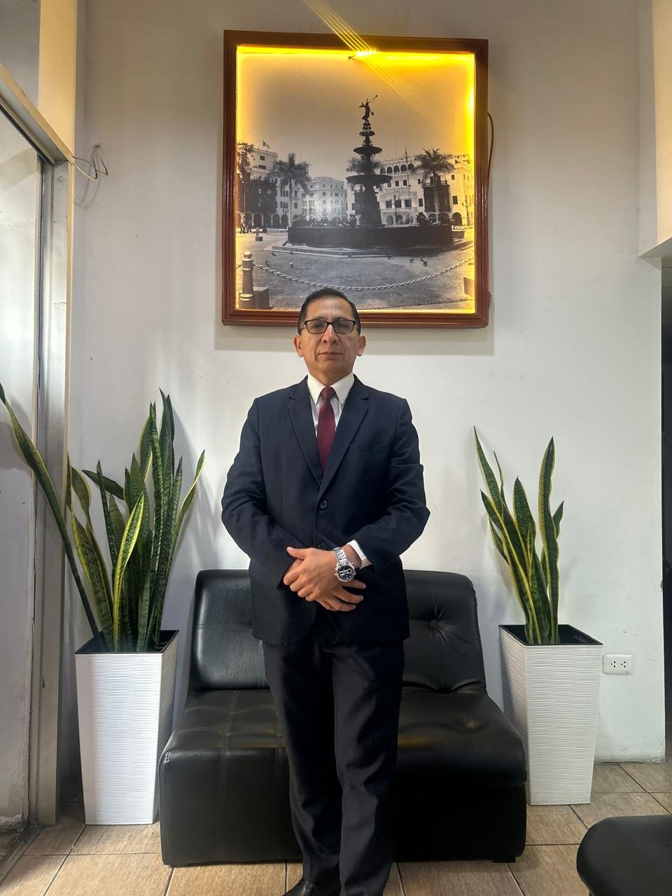 Dr. Rudy Alberto Mendieta Illaccanqui - Director Fundador